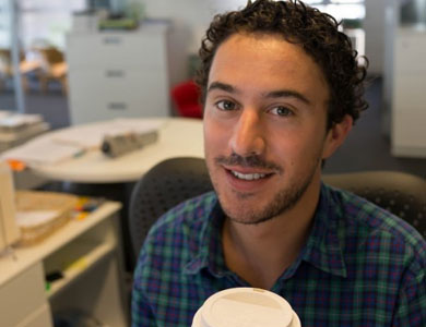 数据驱动决策的在线DDOS平台攻击